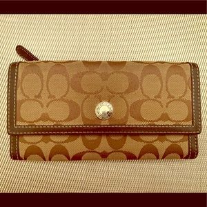 Coach Classic Wallet